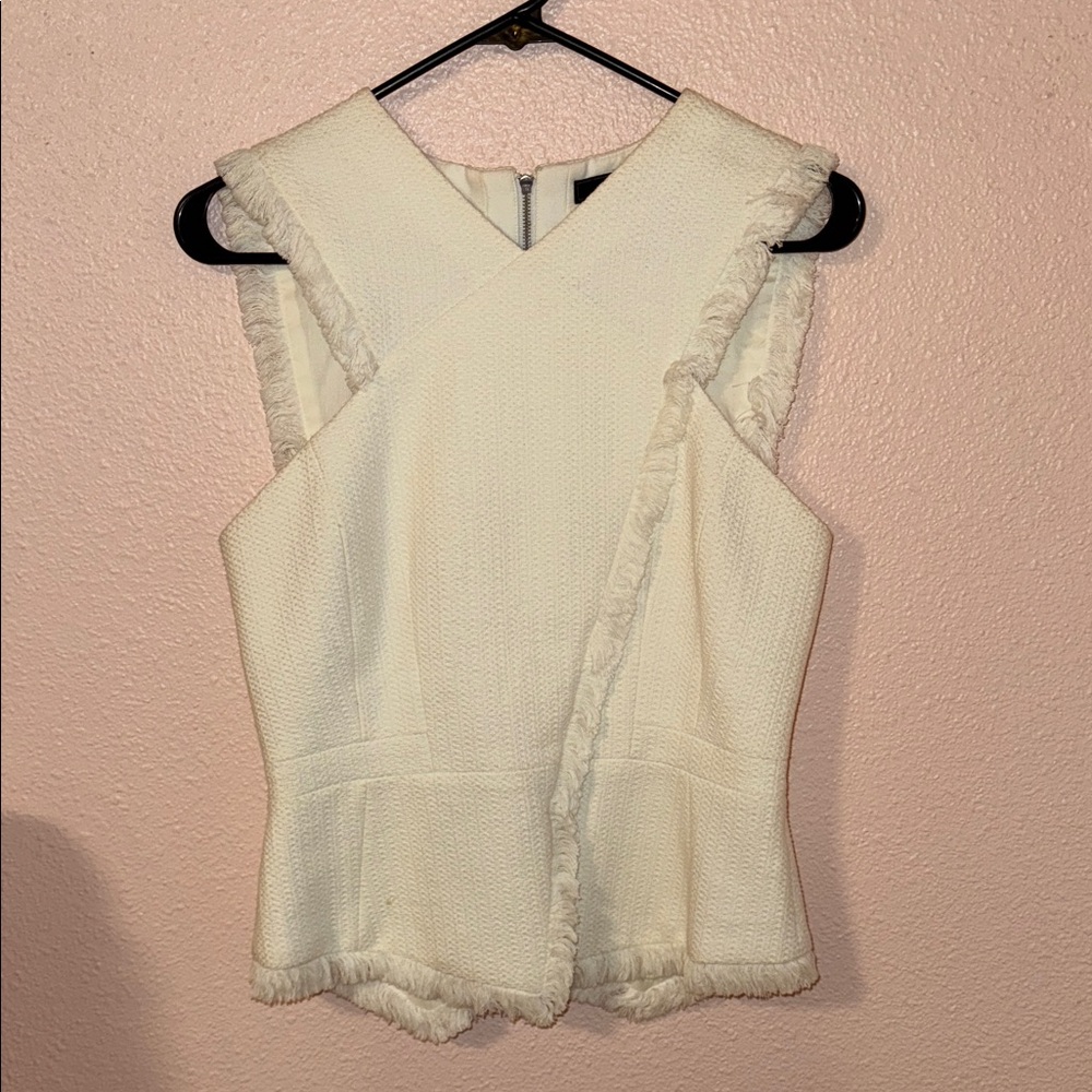 BCBGMaxAzria Cream Textured Sleeveless Blouse